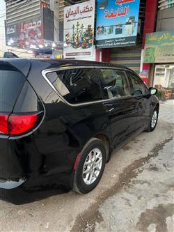 Chrysler Pacifica